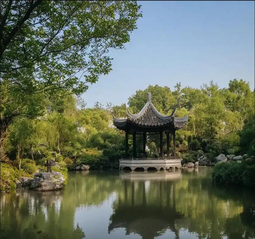 根河雨珍土建有限公司